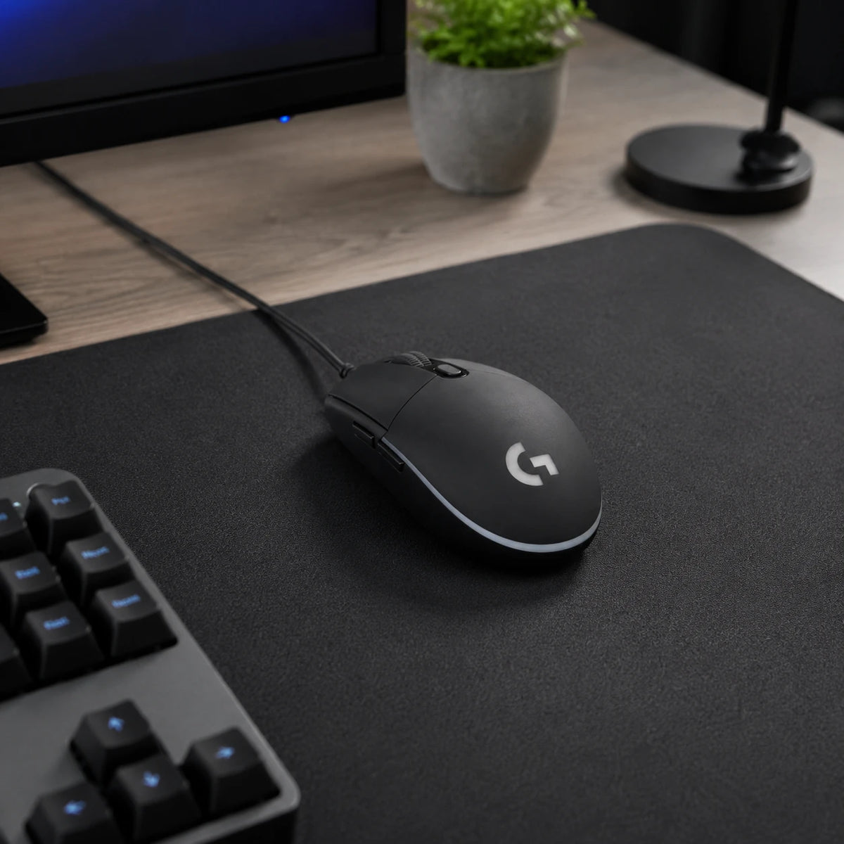 Logitech G102 LIGHTSYNC gaming mouse for PC gaming setup