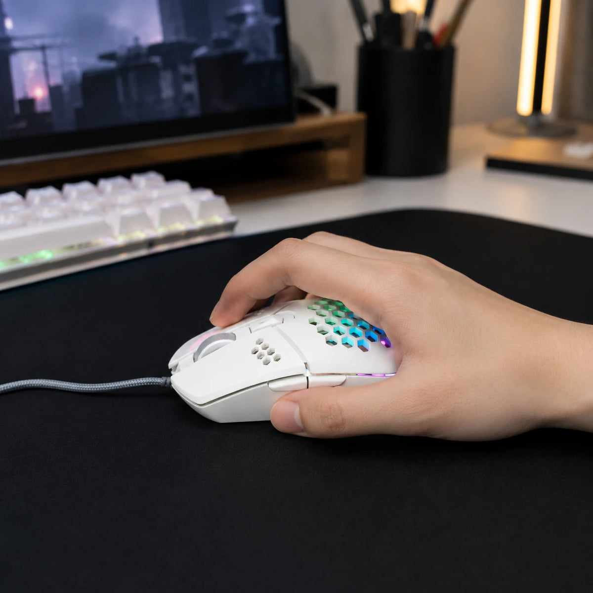 ZERODATE G25 fan cooling gaming mouse for gaming setup